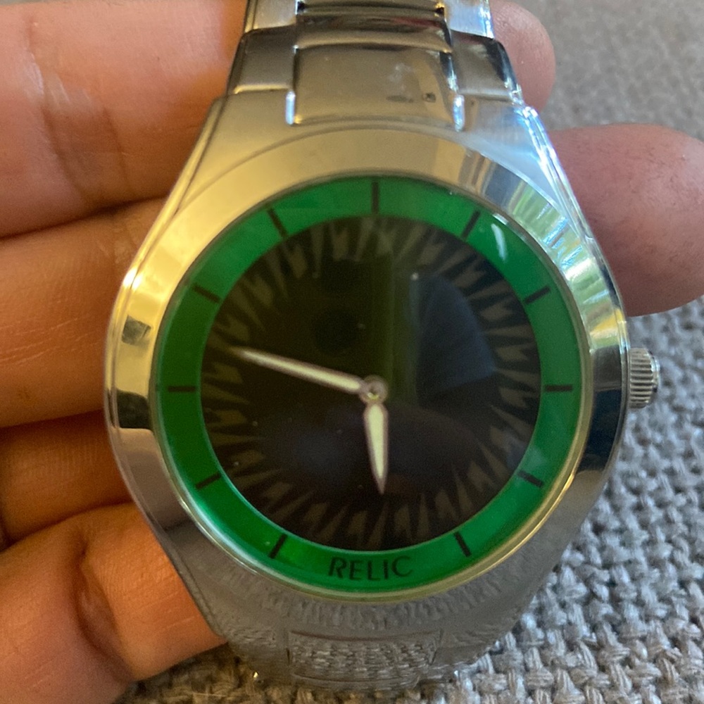 🔥♥️Relic by Fossil Unisex Metal Casual Watch